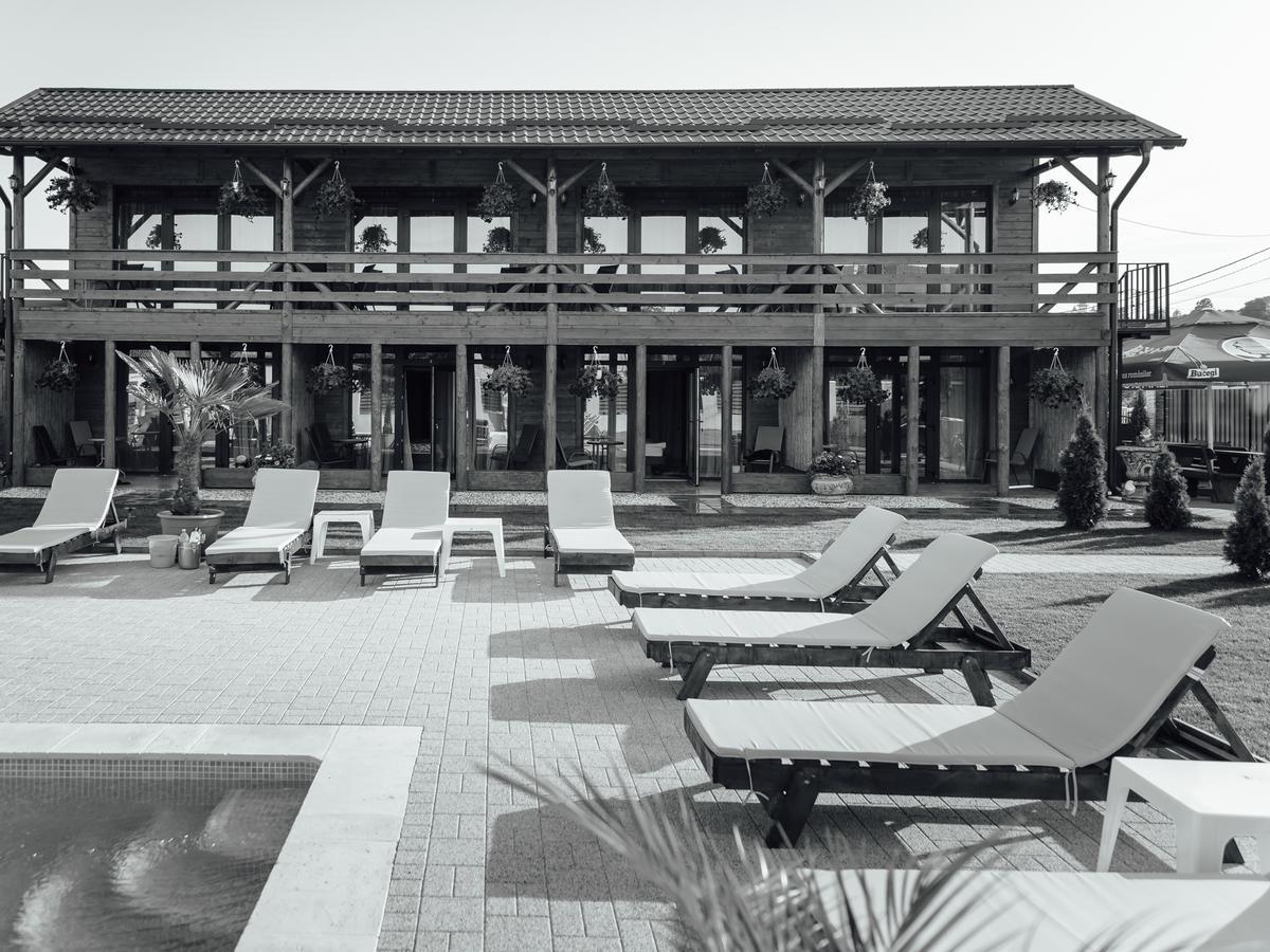 Casa David Turda Hotel Esterno foto