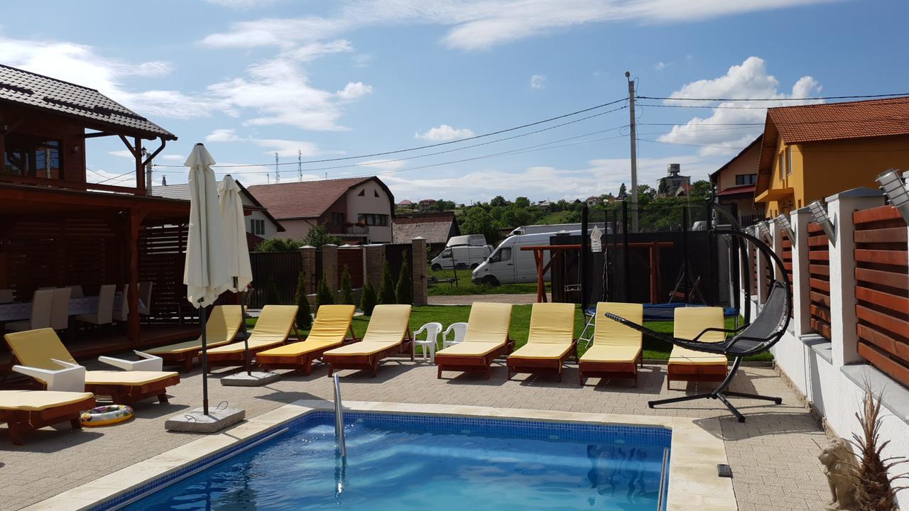 Casa David Turda Hotel Esterno foto